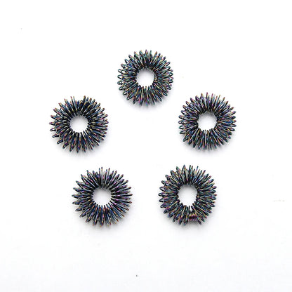 Bague d’acupression – Lot de 5 anneaux noirs et dorés pour massage des doigts, thérapie et relaxation des mains